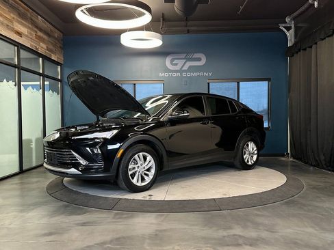 Used 2024 Buick Envista Preferred w/ Convenience I Package image 24