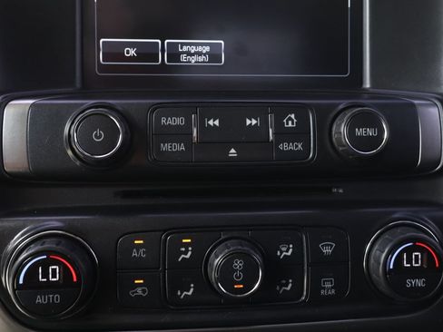 Used 2018 Chevrolet Silverado 1500 LT w/ All Star Edition AWD/4WD image 36