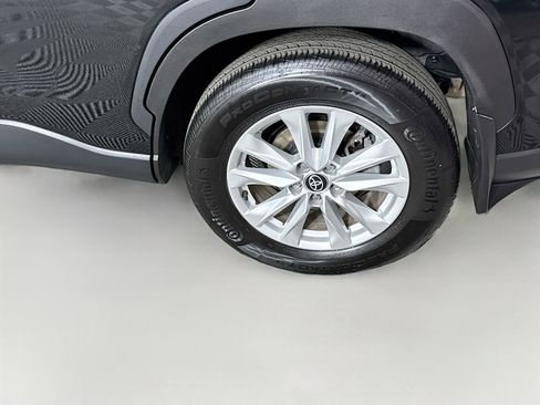 Certified 2023 Toyota Corolla Cross LE AWD/4WD image 23