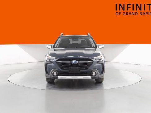 Used 2023 Subaru Outback Touring AWD/4WD image 8