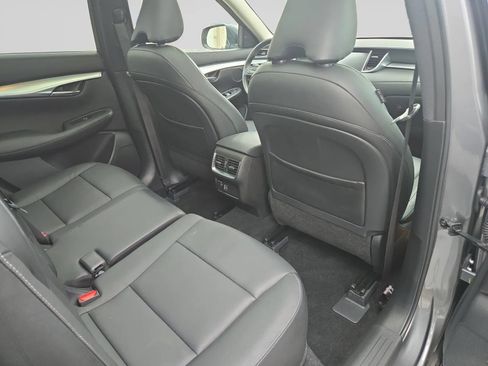 Used 2019 INFINITI QX50 Luxe AWD/4WD image 31
