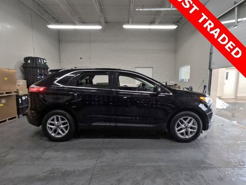 Used 2022 Ford Edge SEL w/ Convenience Package image 6