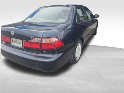 Used 2000 Honda Accord LX image 5