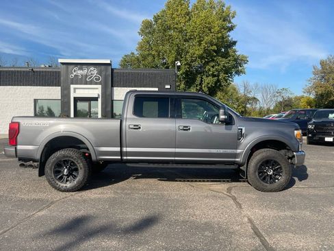 Used 2022 Ford F250 Lariat w/ Tremor Off-Road Package image 3