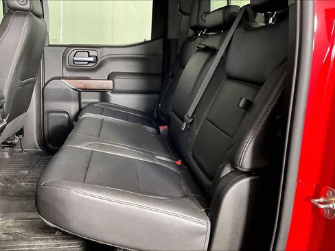 Used 2021 GMC Sierra 1500 SLT AWD/4WD image 3