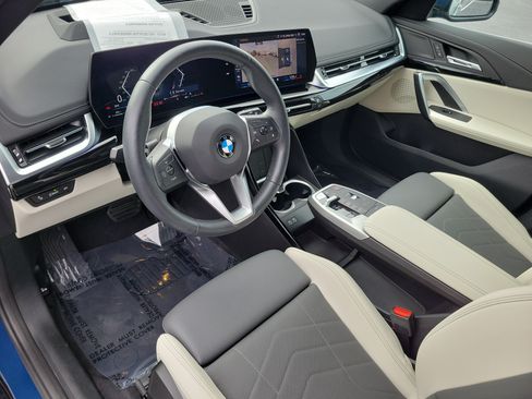 Used 2026 BMW X1 xDrive28i w/ Technology Package AWD/4WD image 23