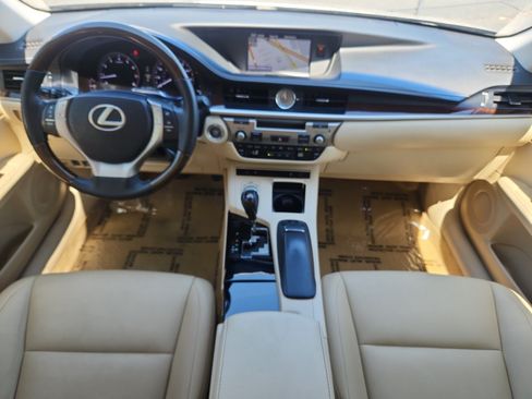Used 2013 Lexus ES 350 w/ Premium Pkg FWD image 20