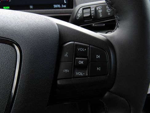 Used 2021 Ford Mustang Mach-E Select w/ Comfort/Appearance Package image 16