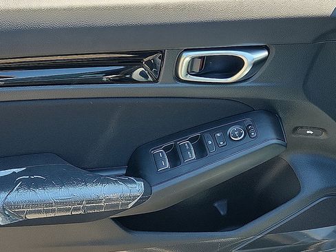 New 2026 Honda Civic Sport image 8