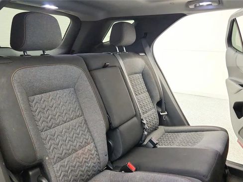Used 2022 Chevrolet Equinox LT FWD image 39