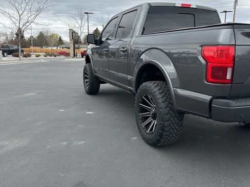 Used 2018 Ford F150 Lariat w/ Equipment Group 502A Luxury image 6