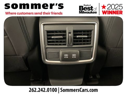 Certified 2023 Subaru Forester Premium image 23