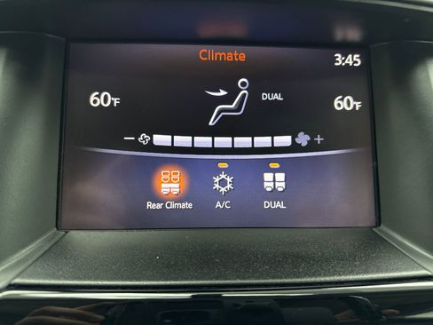 Used 2018 Nissan Pathfinder SV w/ SV All Weather Package AWD/4WD image 25