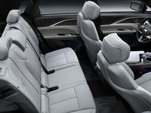 New 2026 Cadillac Lyriq Luxury image 35