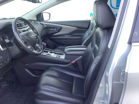 Used 2023 Nissan Murano SV image 11
