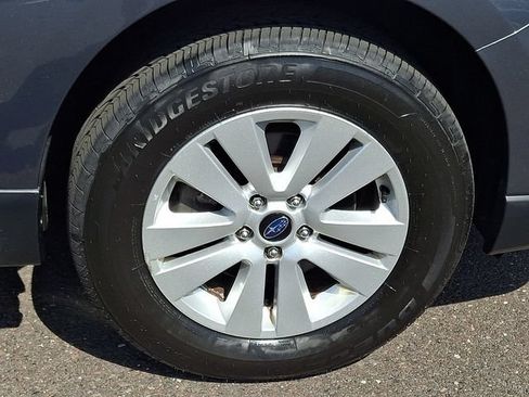Used 2018 Subaru Outback 2.5i Premium AWD/4WD image 8