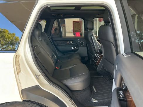 Used 2022 Land Rover Range Rover Westminster Edition image 30
