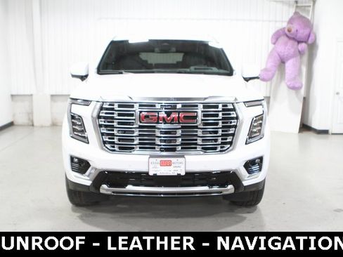 New 2025 GMC Yukon XL Denali w/ Sun & Power Step Package image 7