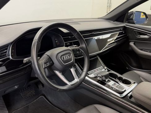 Used 2019 Audi Q8 Premium Plus w/ Premium Plus image 42