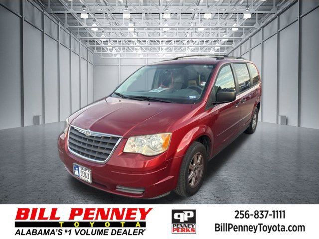 Used 2008 Chrysler Town & Country LX FWD image 1