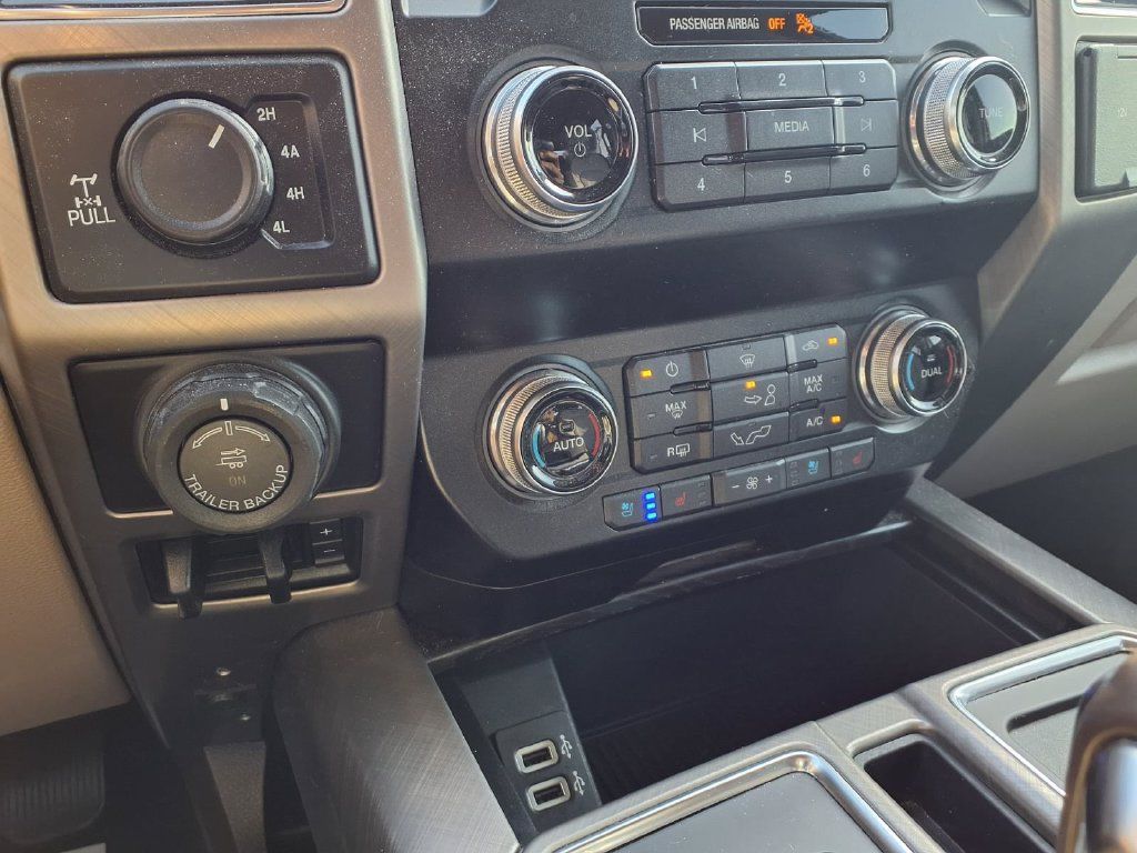 Used 2019 Ford F150 Limited w/ Trailer Tow Package AWD/4WD image 7