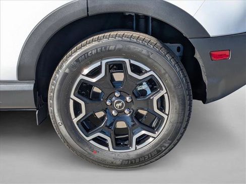 New 2025 Ford Bronco Sport Outer Banks image 10