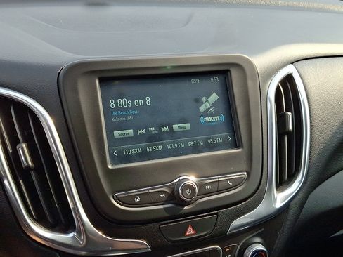 Certified 2018 Chevrolet Equinox LT FWD image 16