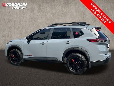 Certified 2025 Nissan Rogue SV w/ Rock Creek Premium Package image 10