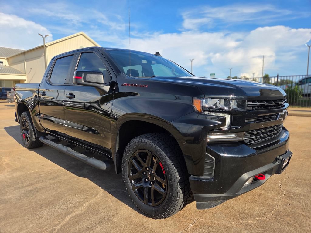 Used 2021 Chevrolet Silverado 1500 RST w/ Redline Edition AWD/4WD image 3
