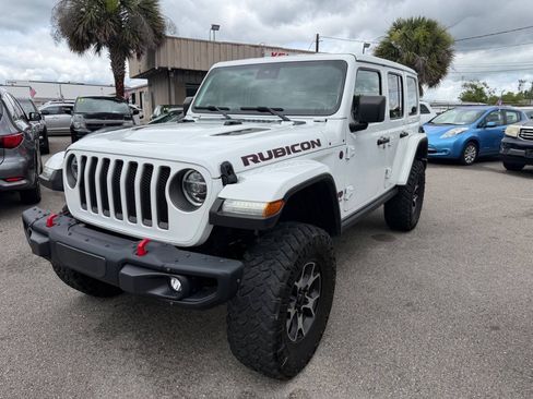 Used 2021 Jeep Wrangler Unlimited Rubicon w/ Dual Top Group AWD/4WD image 2