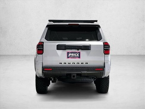 Used 2025 Toyota 4Runner TRD Off-Road AWD/4WD image 4