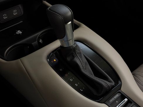 New 2026 Honda HR-V LX image 18