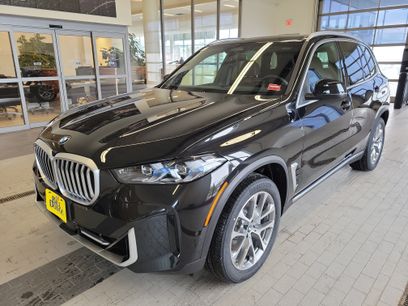 New 2026 BMW X5 xDrive40i w/ Climate Comfort Package