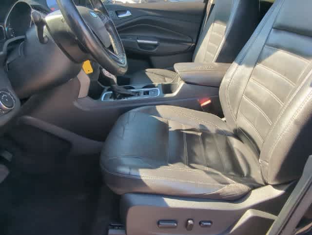 Used 2018 Ford Escape SEL FWD image 16