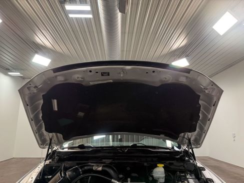 Used 2017 RAM 1500 Express RWD image 85