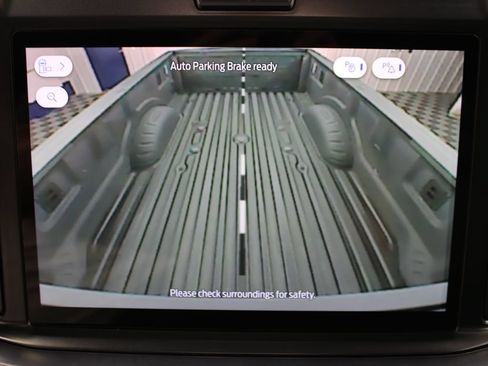 Used 2025 Ford F450 Platinum AWD/4WD image 27