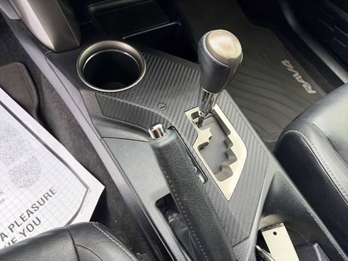 Used 2015 Toyota RAV4 Limited image 21