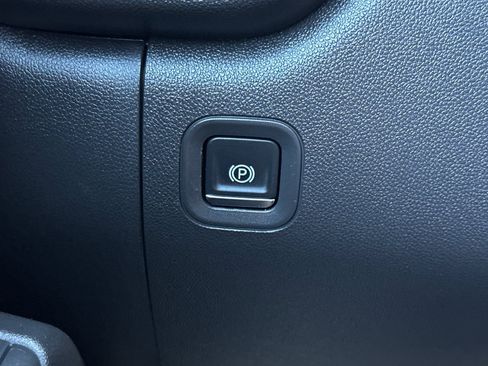 Used 2026 Chevrolet Silverado 1500 Custom w/ Turbomax Blackout Package image 40