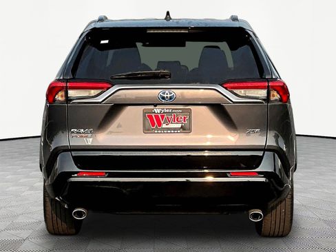 Used 2023 Toyota RAV4 XSE w/ Weather Package AWD/4WD image 5