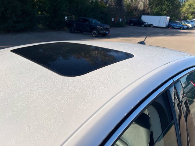 Used 2013 Ford Fusion SE FWD image 14