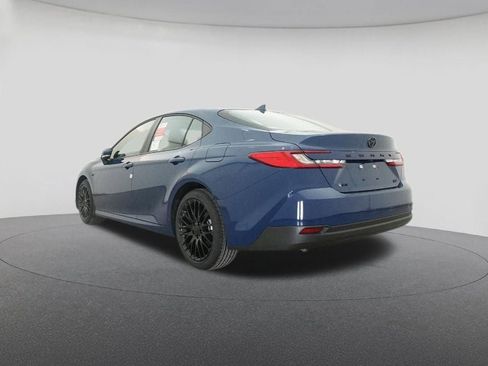 New 2026 Toyota Camry LE image 21