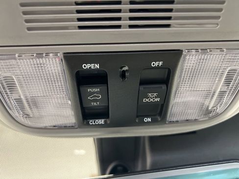 Used 2022 Honda Pilot Special Edition image 39