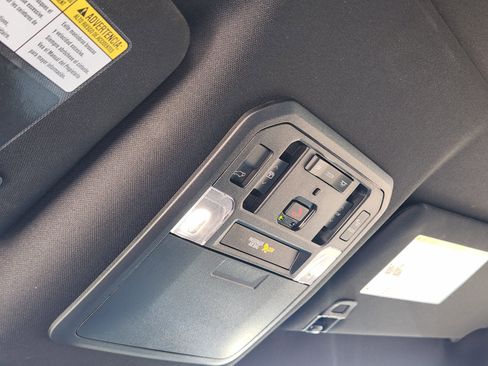 Used 2024 Toyota Sequoia Capstone image 35