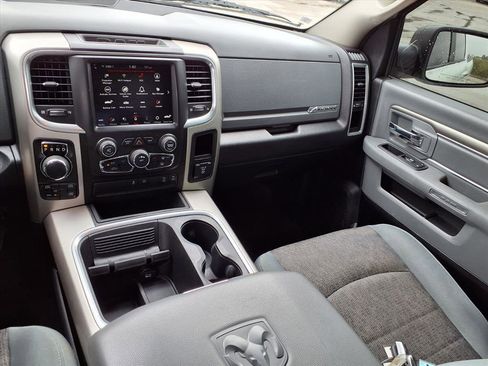 Used 2018 RAM 1500 Big Horn image 4