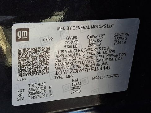 Used 2023 Cadillac XT4 Luxury w/ Cold Weather Package image 28