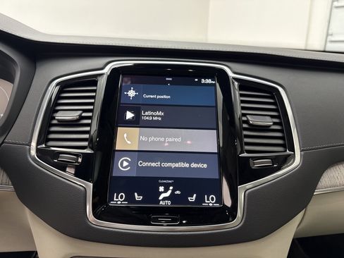 Used 2022 Volvo XC90 T8 Inscription AWD/4WD image 19