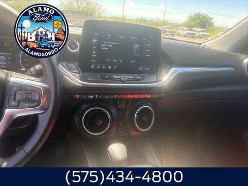 Used 2023 Chevrolet Blazer LT FWD image 17