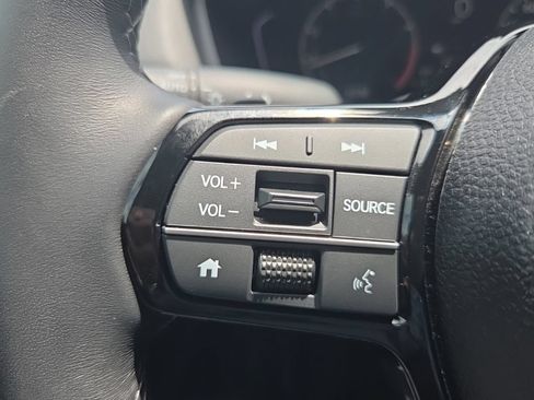 Used 2025 Honda Civic Sport image 19