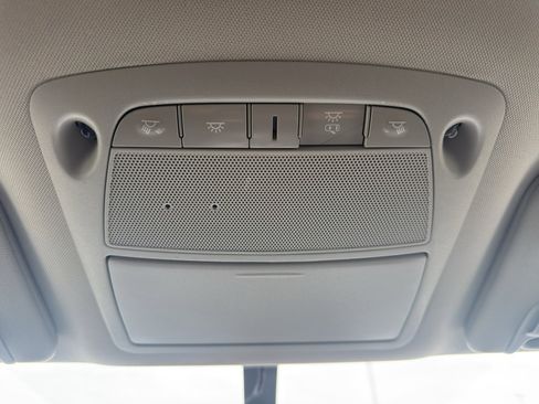 Used 2018 Nissan Murano SL w/ Midnight Edition Package image 23