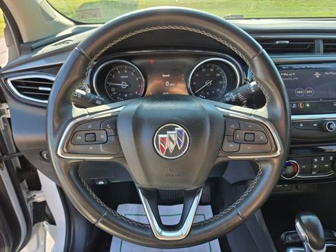 Used 2022 Buick Encore GX Preferred w/ Sport Touring Package FWD image 27